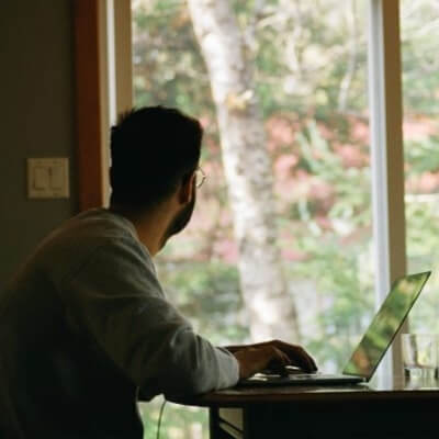 Most HR professionals see automation as key to making hybrid office policy work, study shows